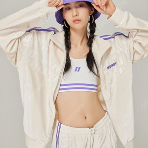 새제품 널디 벨벳 트레이닝복 세트 M 연예인 다수 착장