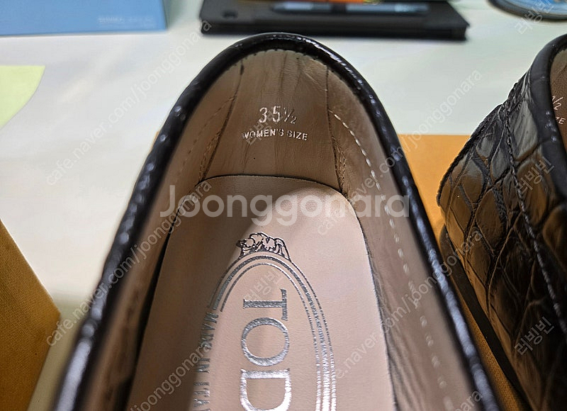 Tod's 토즈 고미노 시티 크록패턴 35.5 새상품 로퍼 슈즈--3