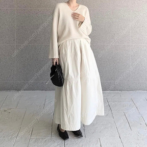 유노이아 릴리 스커트