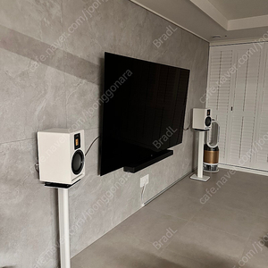 거실 깔끔 세트 (오디오벡터 QR1, 칸토 스탠드, 윔앰프, 퍽미니, 케이블 풀세트)