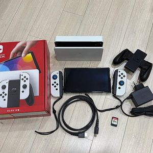 닌텐도 스위치 OLED 화이트 + 별의커비 디스커버리 싸게 급처합니다