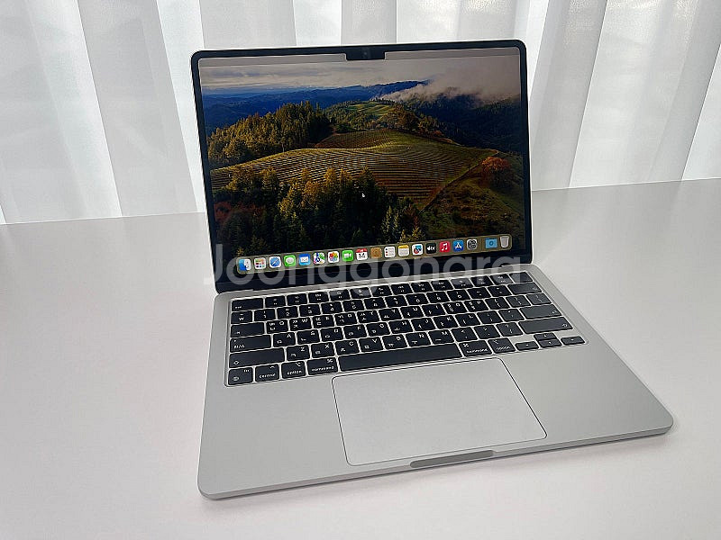 애플 맥북에어13 M2 8Core 10GPU 실버 (램...--0