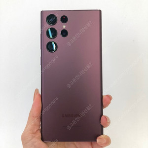 (양산중고폰) 74947 갤럭시S22울트라 (S908) 버건디 256GB 판매합니다. 43만원