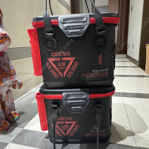 드레스 바칸. 수납 2개