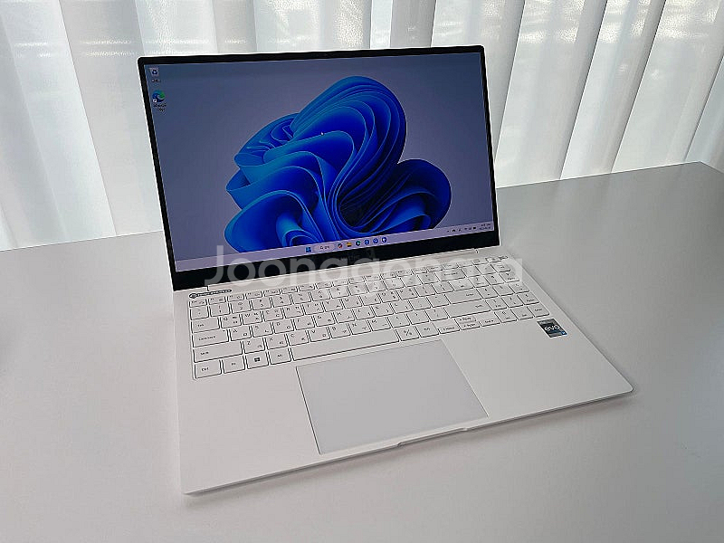 [새상품급] 삼성전자 갤럭시북2 프로 NT950XEE-...--0