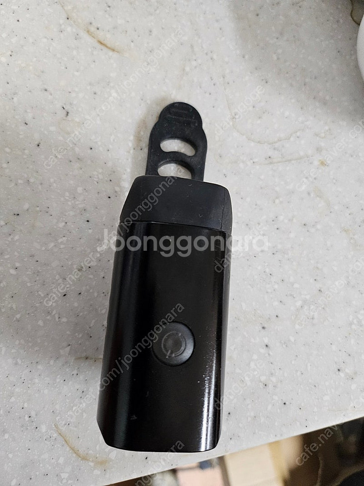 LEZYNE 리자인 자전거 라이트 400루멘 팝니다. ...--3