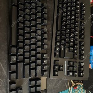 apex tkl2023 /로지텍 g713오로라 적축 판매합니다