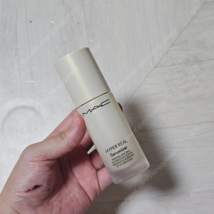 맥 MAC 하이퍼 리얼 세러마이드 스킨 밸런싱 하이드레이션 세럼 30ml