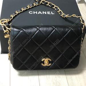 샤넬 23년 시즌백 팔아요 /실착 2번,거의새제품