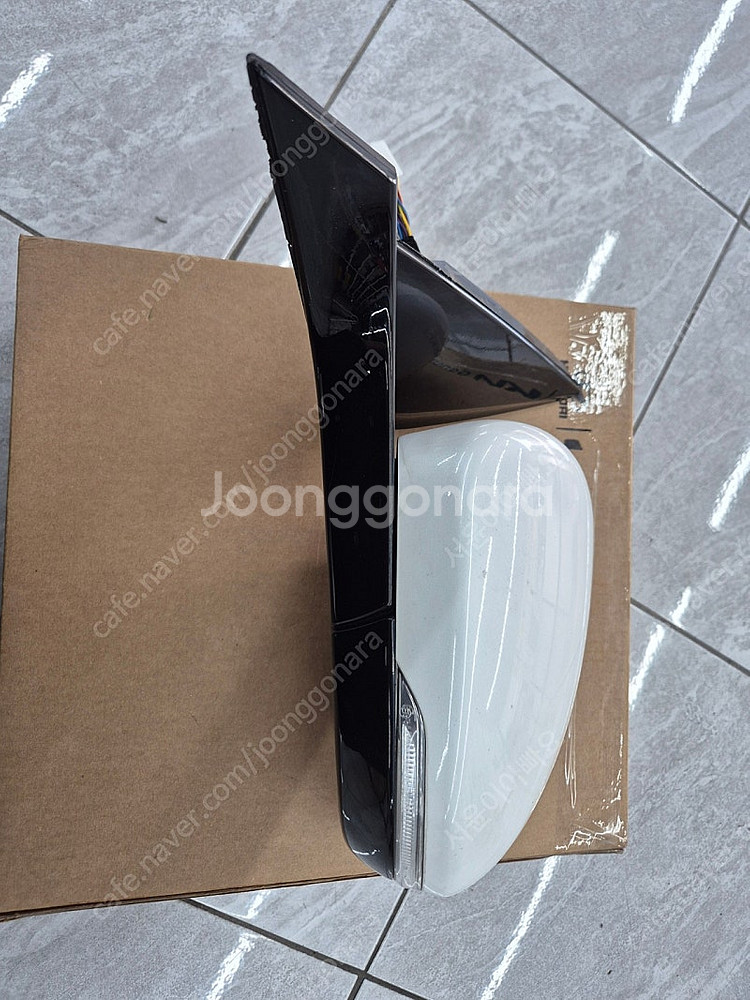 올뉴K7 사이드미러 운전석 16핀팝니다.--0