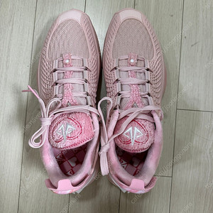 리닝 농구화 jb3 us12사이즈