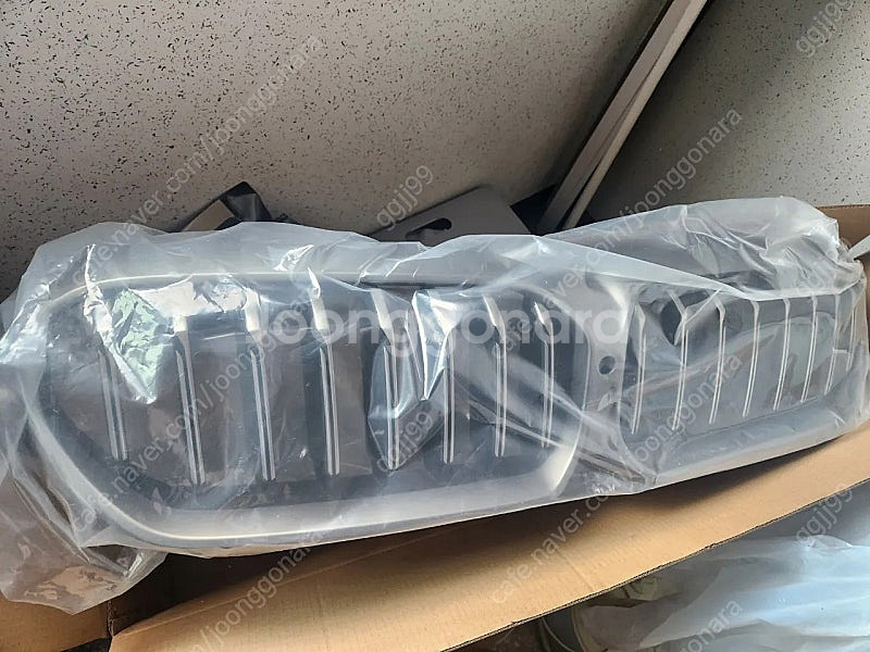 bmw m550i 순정 정품 세륨그릴 lci 판매합니다--0