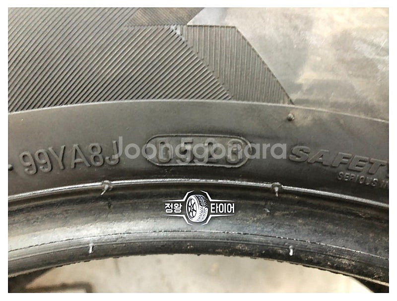 중고타이어 금호타이어 솔루스 TA21 215/55R17...--7