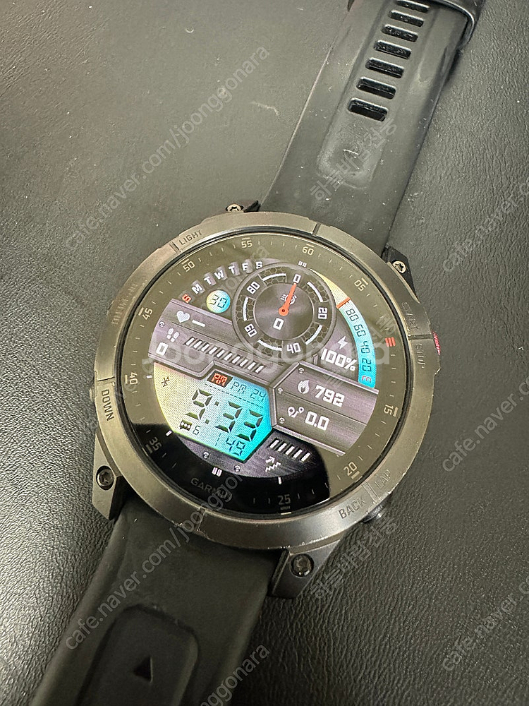 가만 EPIX 시계 팝니다.--0