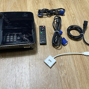 BenQ MX507 빔프로젝터 판매합니다.
