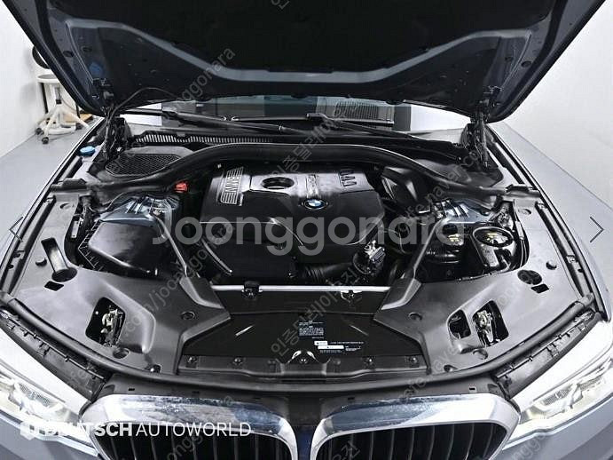 @17년식 5시리즈(7세대) 530i xDrive M스...--6