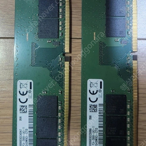 삼성 DDR4 16기가 29000 싸게 팝니다.