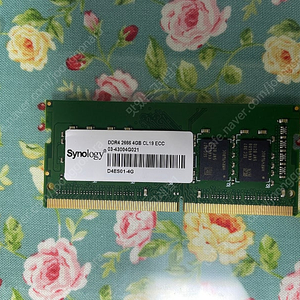 시놀로지 정품 DDR4 2666 4GB ECC 메모리 판매합니다.