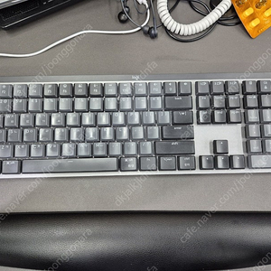 로지텍 MX Mechanical 키보드 갈축 풀배열
