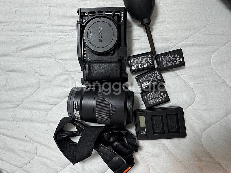 소니 a6400 미러리스+E18-135 렌즈--0