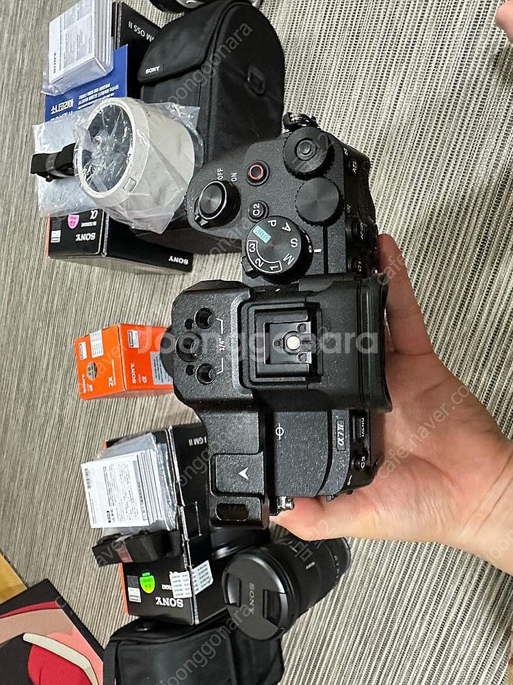 a7m4, 24-70gm2, 70-200gm2, sel...--2