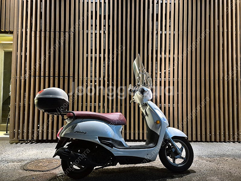 filly 125i. 스쿠터 오토바이 판매--0