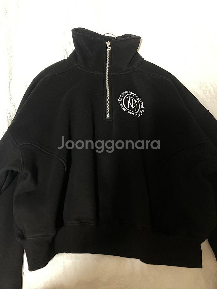 파르티멘토 하프집업--4