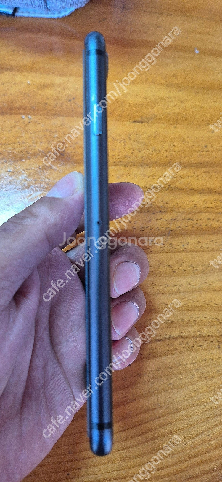 아이폰8 64GB 블랙--4