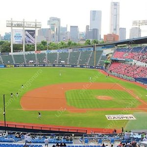 4월 25일 롯데vs두산 오렌지 네이비 블루