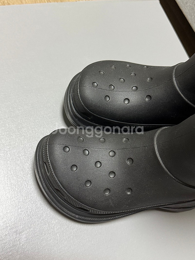 발렌시아가 크록스 러버부츠 블랙 39--1