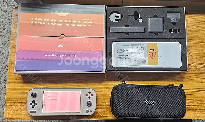 아야네오 에어 1S 레트로 32G + 2T 판매합니다.--0