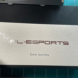 FL-ESPORTS Geo65 딥그레이 풀알루 키보드 팝니다