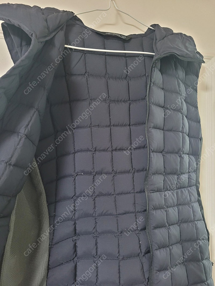 아크테릭스 여성조끼 이미지