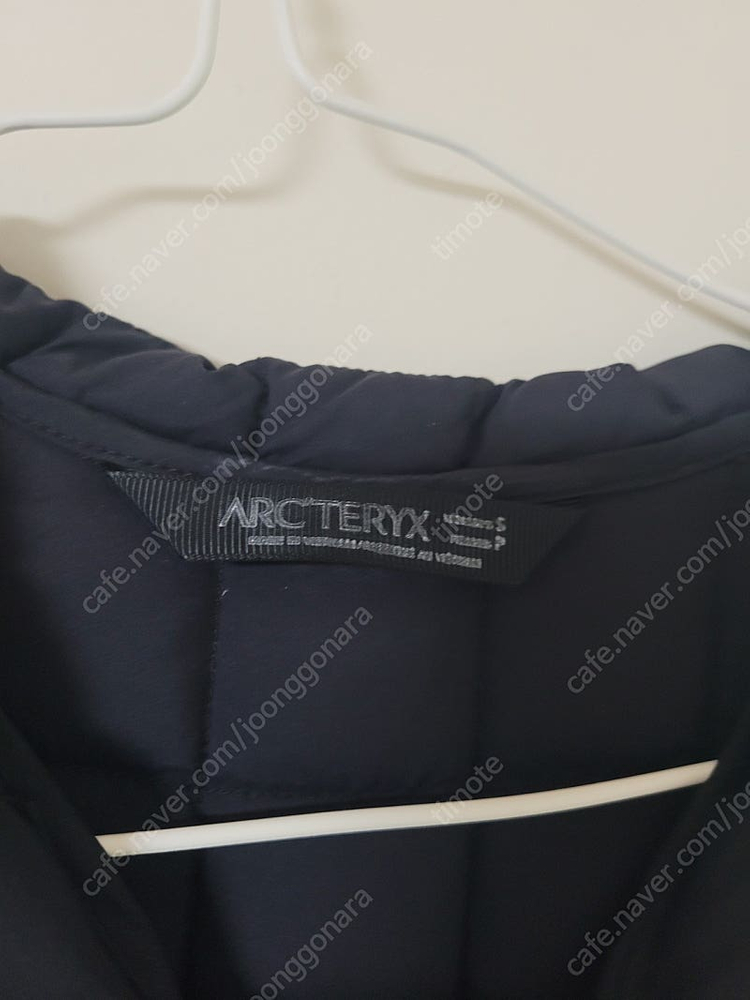아크테릭스 여성조끼 이미지