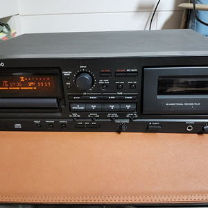 타스컴 TASCAM CD-A500 CDP 와 카세트데크 겸용