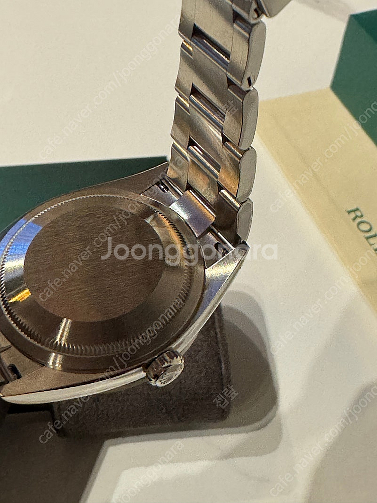 롤렉스 익스플로러1 36mm 124270 판매 합니다.--1