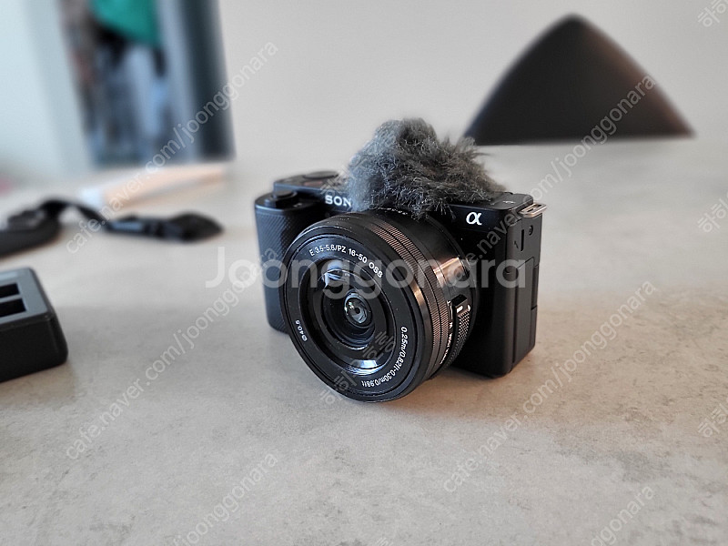 소니 zv-e10(16-50mm) 판매합니다.--3