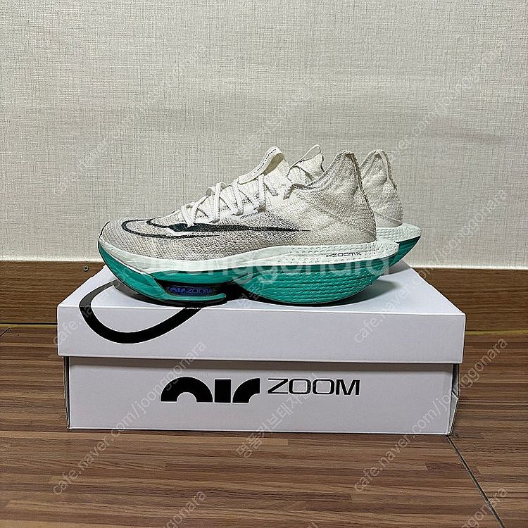나이키 알파플라이2 240 티파니--1