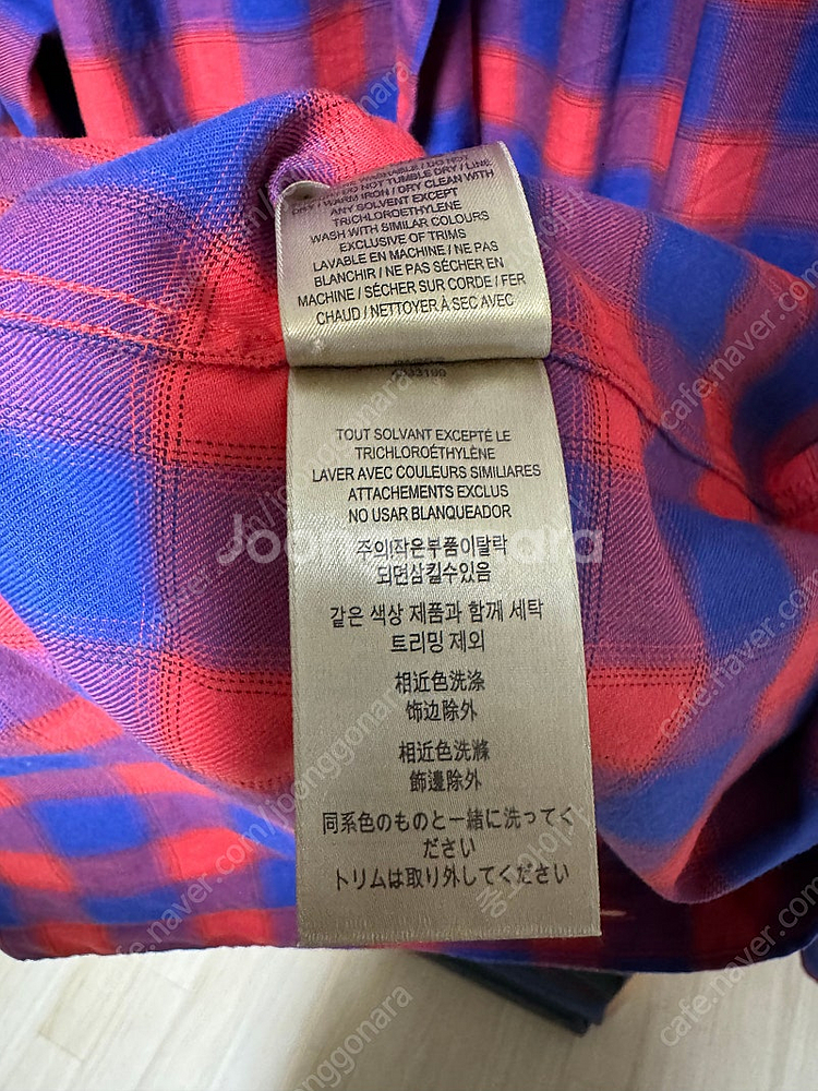 [L]버버리 런던 레드 아카이브 자수 로고 셔츠--3