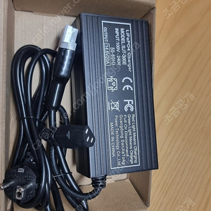 인산철파워뱅크 12v320a 280a 새제품