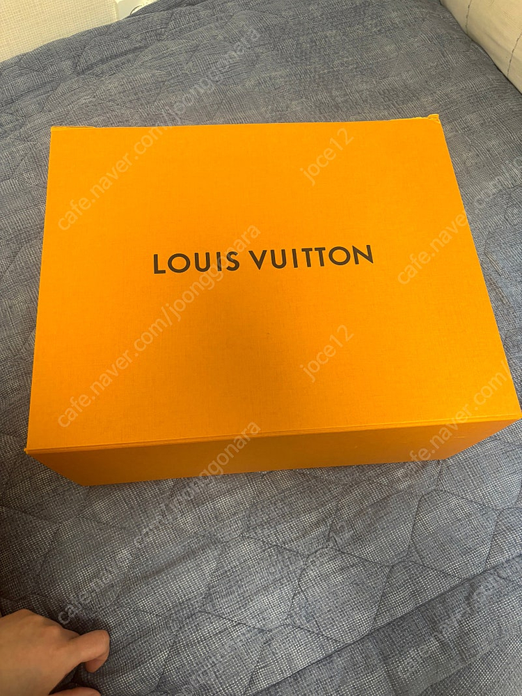 루이비통 갤럭시(힙색) 범백 판매합니다. 이미지