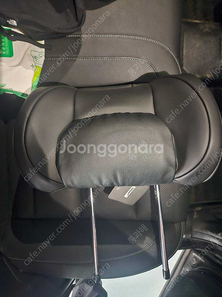 르노삼성 qm6 아임반 헤드레스트 팝니다--0
