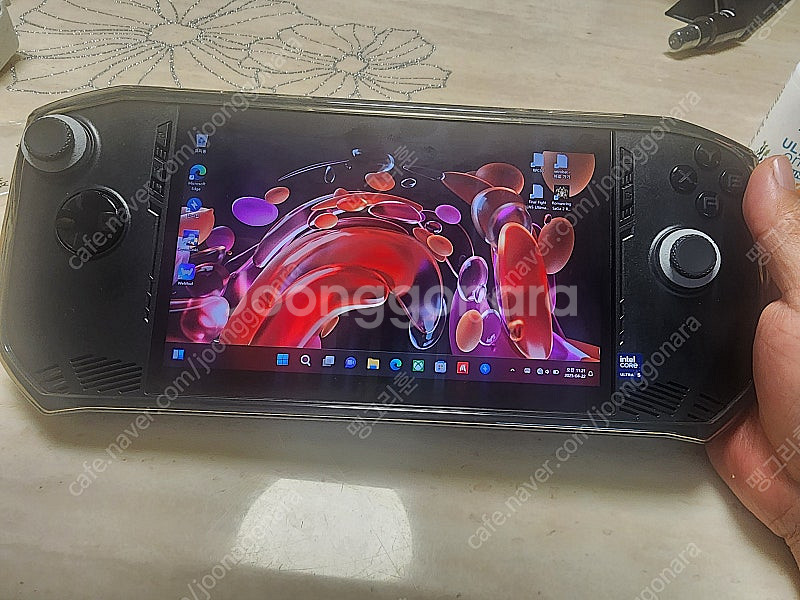 umpc msi 클로 u5 판매합니다--1