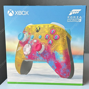 XBOX 포르자 호라이즌5 한정판 패드 미개봉 팝니다.