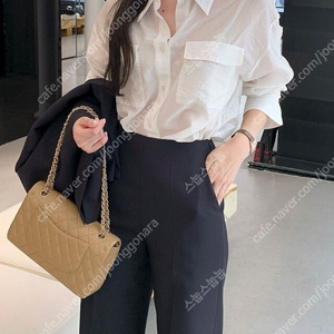 브론 SILKY 2POCKET BLOUSE 실크 블라우스 - 완전 새상품