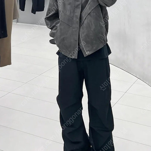 인사일런스 크랙 스웨이드 자켓 차콜