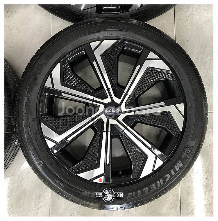 EV6 GT 20인치 신품 휠타이어 245/50R20 ...--1