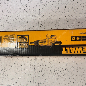 디월트 유선 그라인더 미개봉 새제품