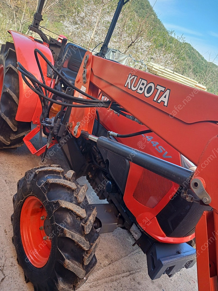 구보다트랙터L44sv 이미지