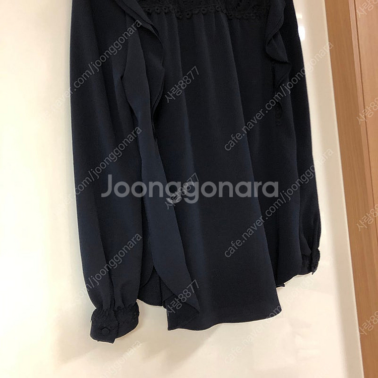 오즈세컨 아일렛 레이스 프릴 블라우스 마랑 스타일 결혼...--8